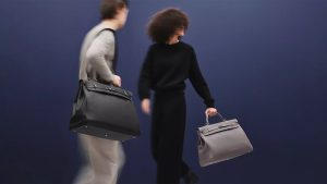エルメス ケリーはどこで買える？正規店・中古・海外の購入先を比較
