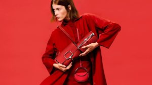 エルメスの真贋に不安がある品の見分け方をプロが解説！本物と違う7つのポイント